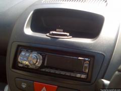 Alpine headunit with Ipod control